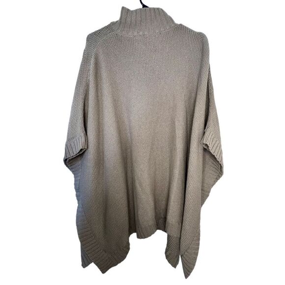 Liz Claiborne Tan Poncho Knit Sweater With Collar On Neck - Picture 4 of 4